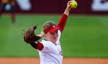 Oklahoma Kelly Maxwell (28) pitches during a University of Oklahoma (OU) softball scrimmage at Marita Hynes Field in Norman, Okla., on Wednesday, Oct. 11, 2023.